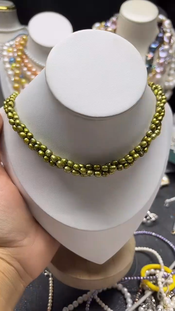 颈饰未镶嵌淡水珍珠多人