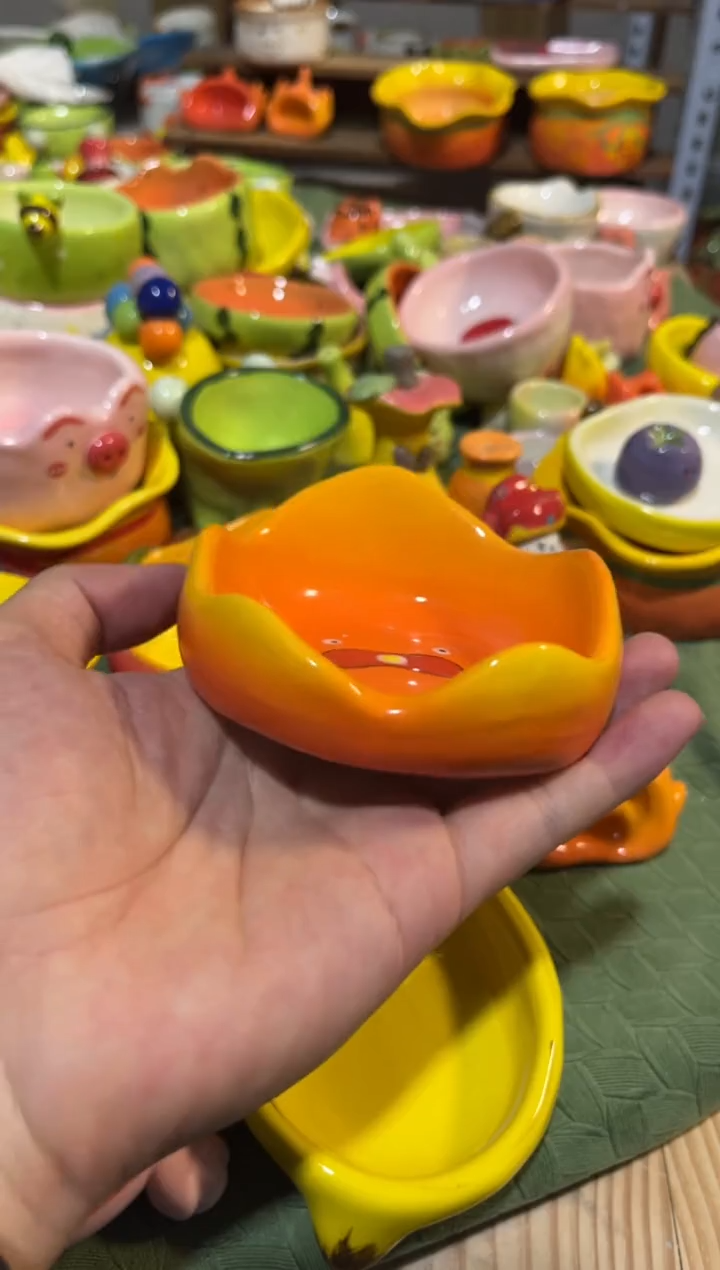 47手绘釉下彩微瑕陶瓷