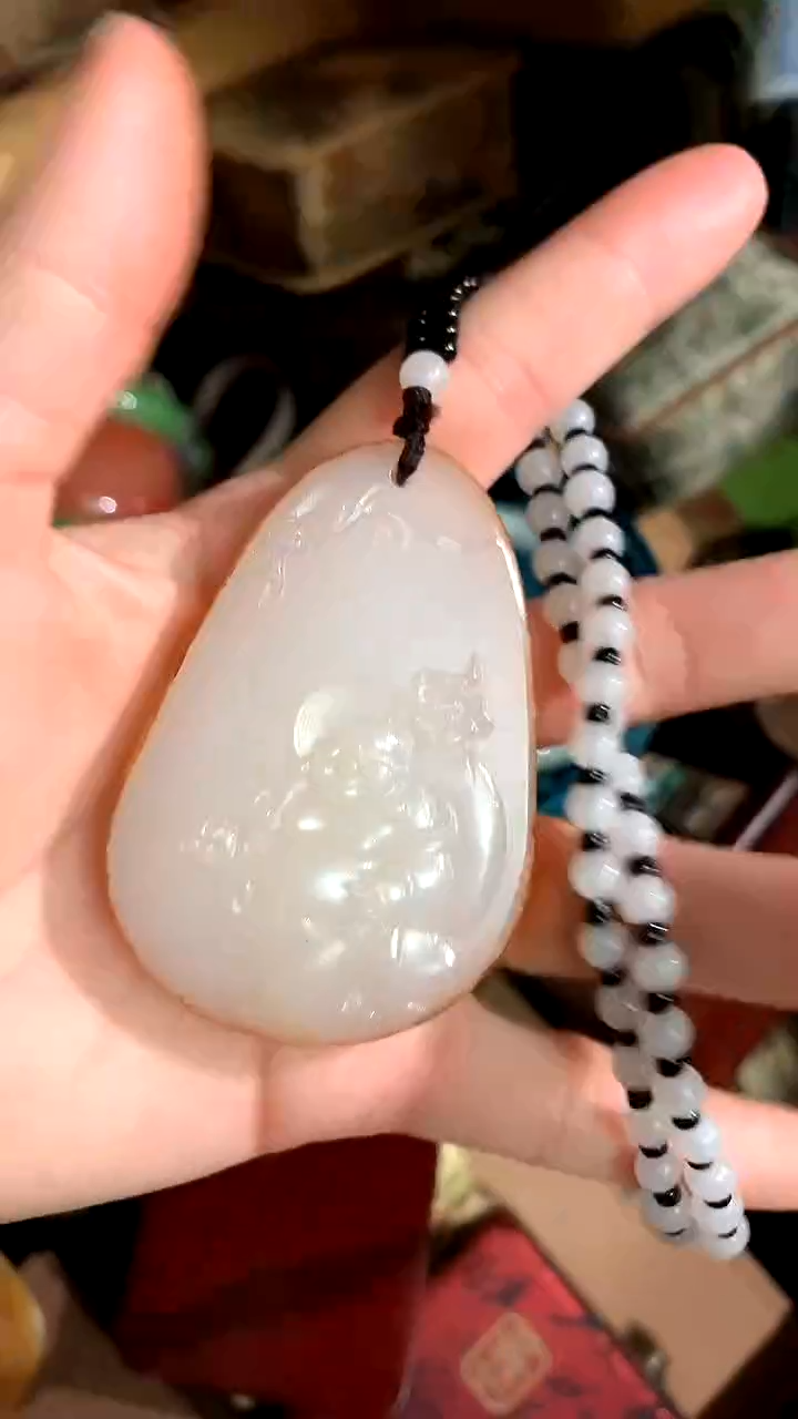 【闪购商品】和田玉（子料）吊坠(赠链)未镶嵌德诚精品专属摆件