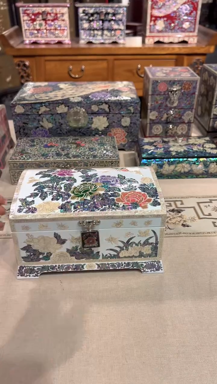 【闪购商品】按扣满贝底·弘贝雅螺钿漆器文化馆