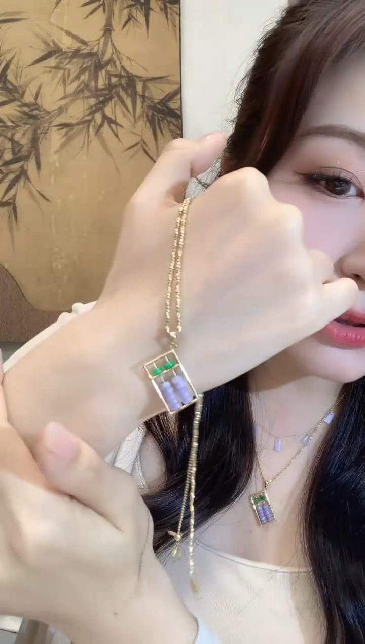 翡翠18K金镶嵌吊坠(不含链)A55  多样性发一件紫货有一定色差