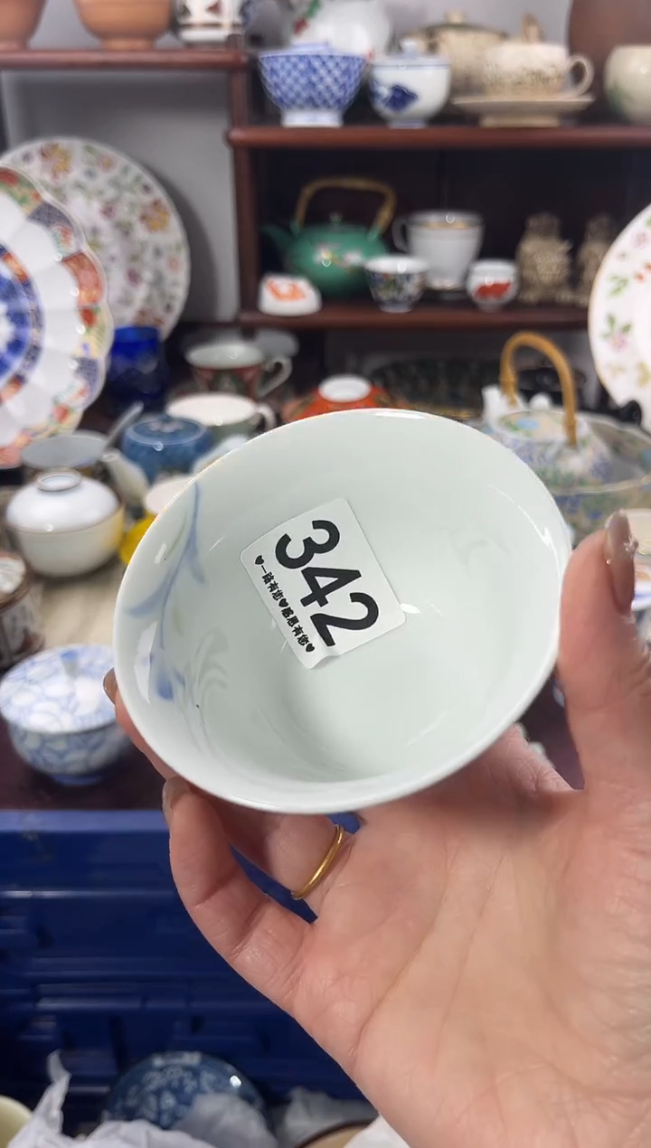 【闪购商品】瓷片342.............