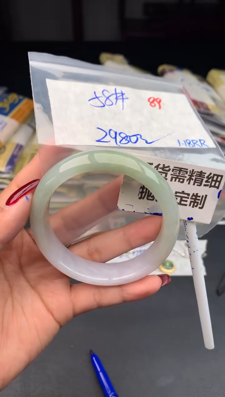 【闪购商品】定制翡翠未镶嵌89毛货需精细抛光多样性1件2980元