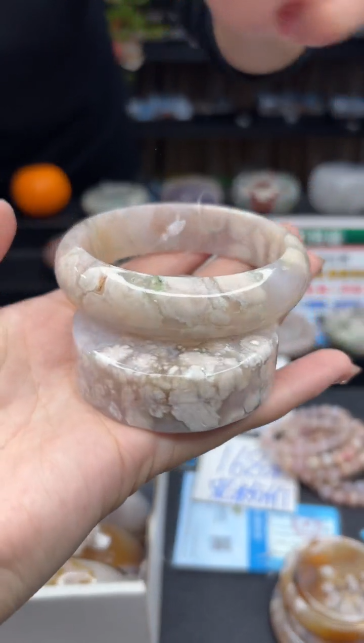 【闪购商品】石英质玉手镯未镶嵌2（60圈赠送镯心）