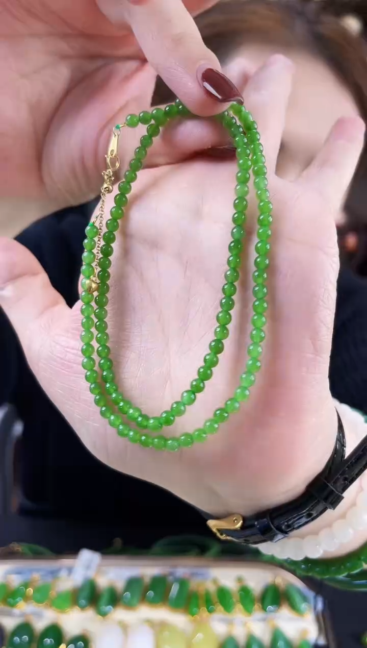 【闪购商品】和田玉·银S925镶嵌圆珠项链一条