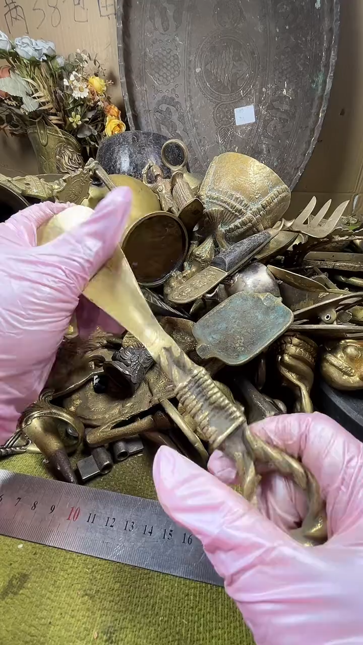 良*亿锦铜回流铜器摆件39