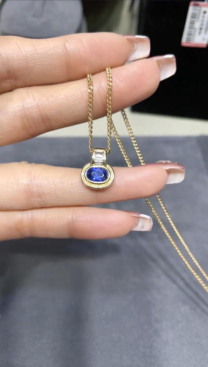 【闪购商品】蓝宝石项链18K金镶嵌·