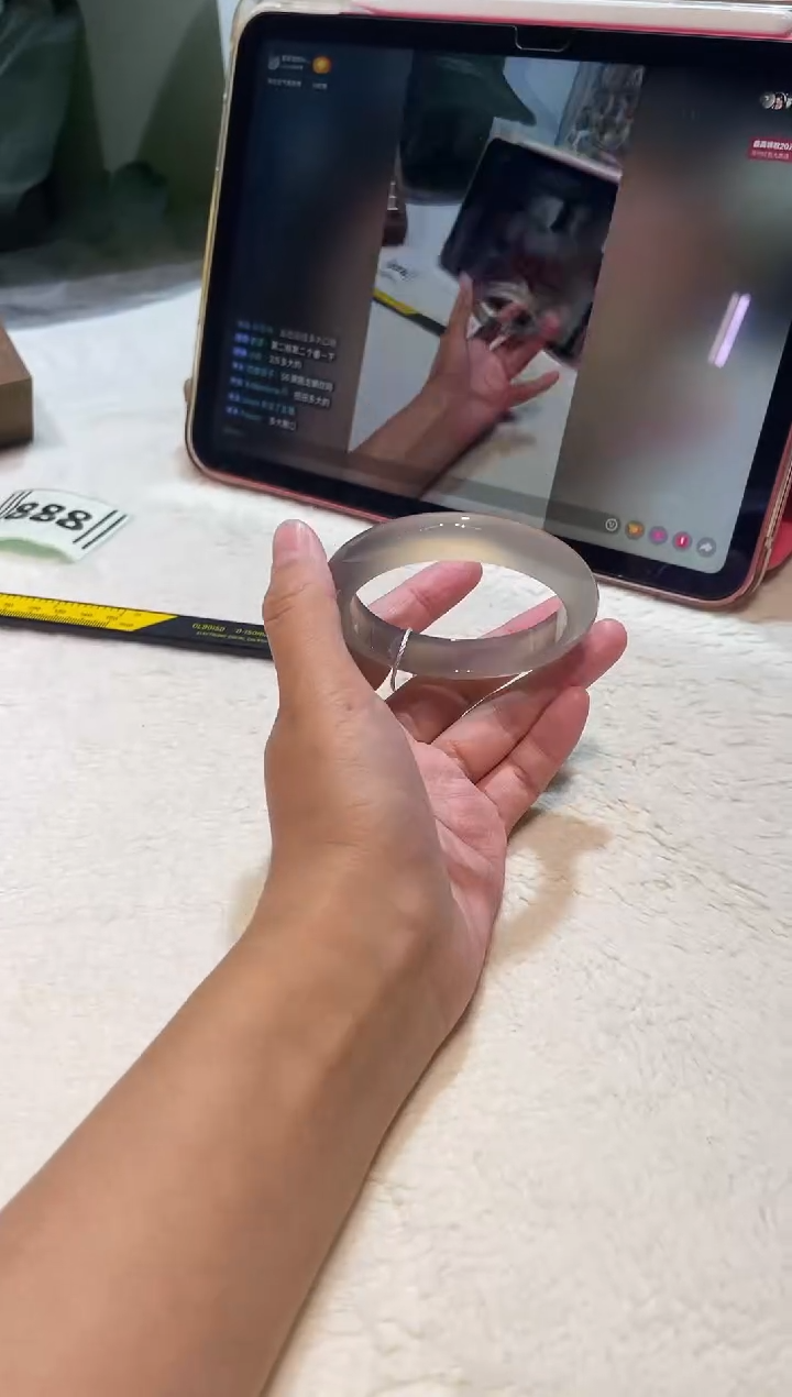 玛瑙/玉髓手镯未镶嵌55.4鉴赏期48小时