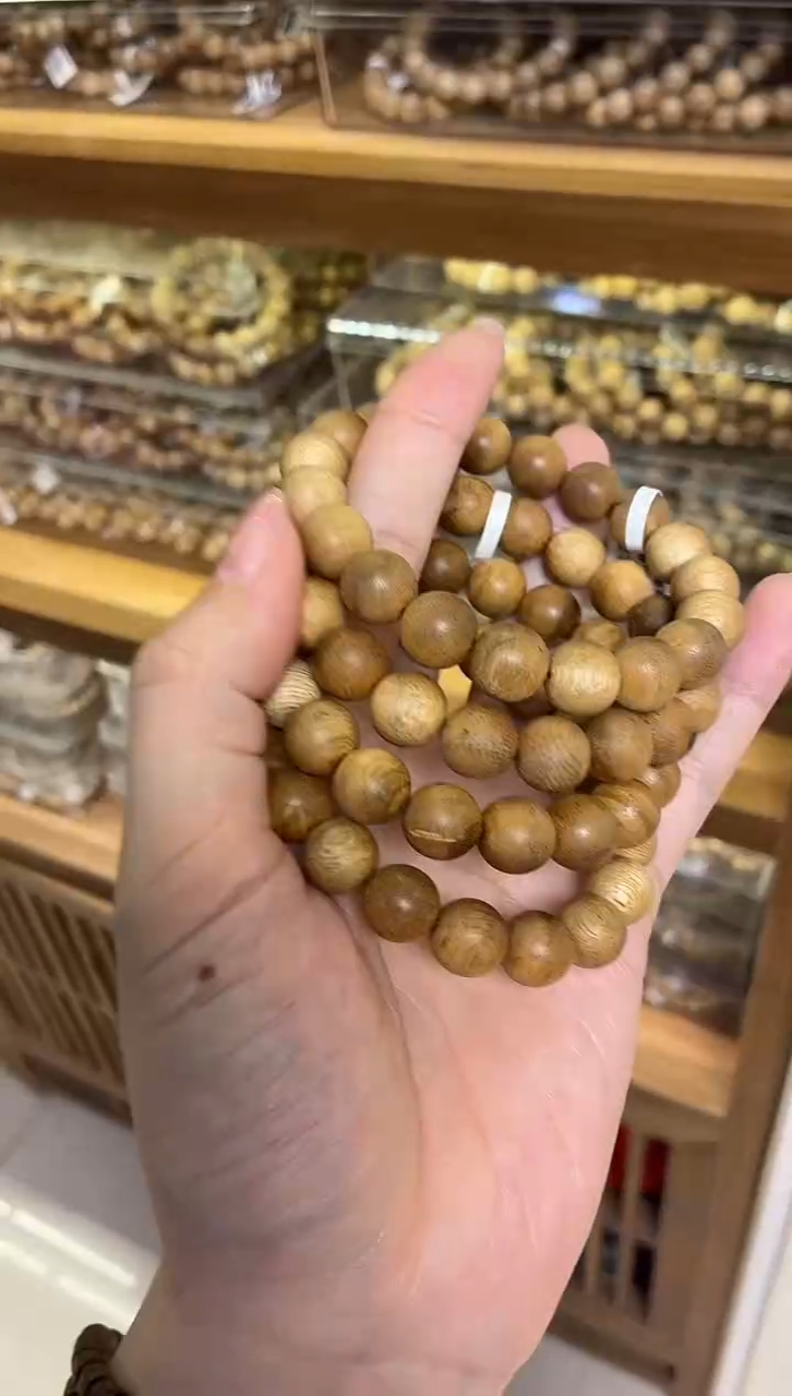 沉香手串菩萨棋圆珠单圈1.1多样性发其一