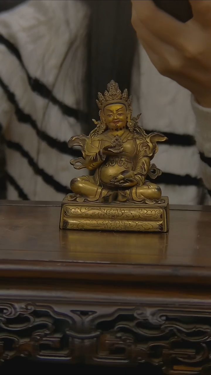 铜张*华佛1111111111