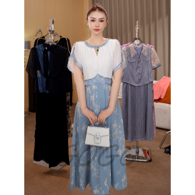 富贵竹 G6715设计感白色收腰拼接连衣裙女2025夏季新款花朵裙子
