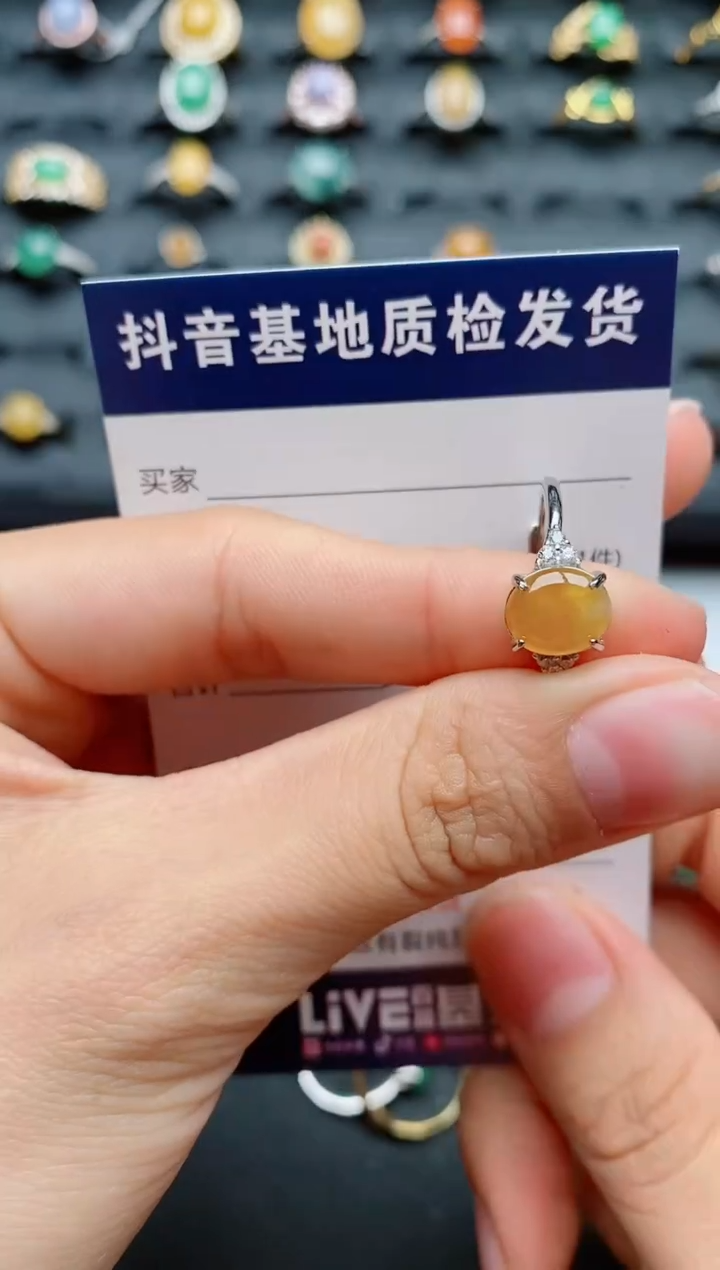 【闪购商品】翡翠戒指银S925镶嵌.............