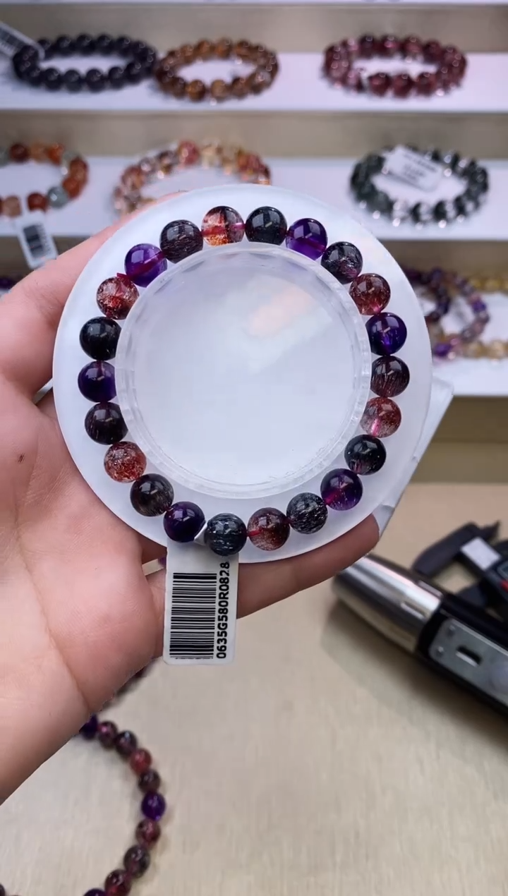 【闪购商品】水晶手链未镶嵌黑加仑超七8m+