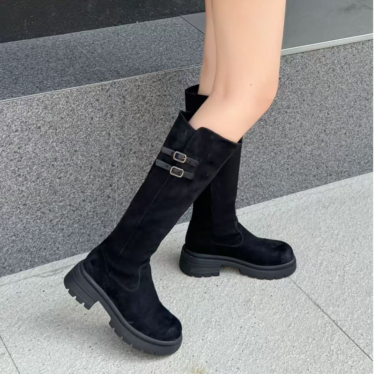 W0153长靴冬季新款保暖厚底显瘦骑士长筒靴圆头瘦瘦靴 单里