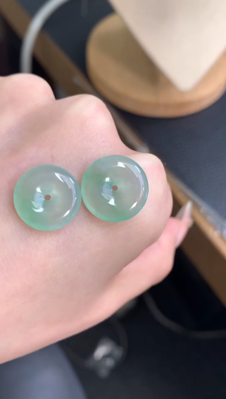 未镶嵌定制翡翠一对扣子