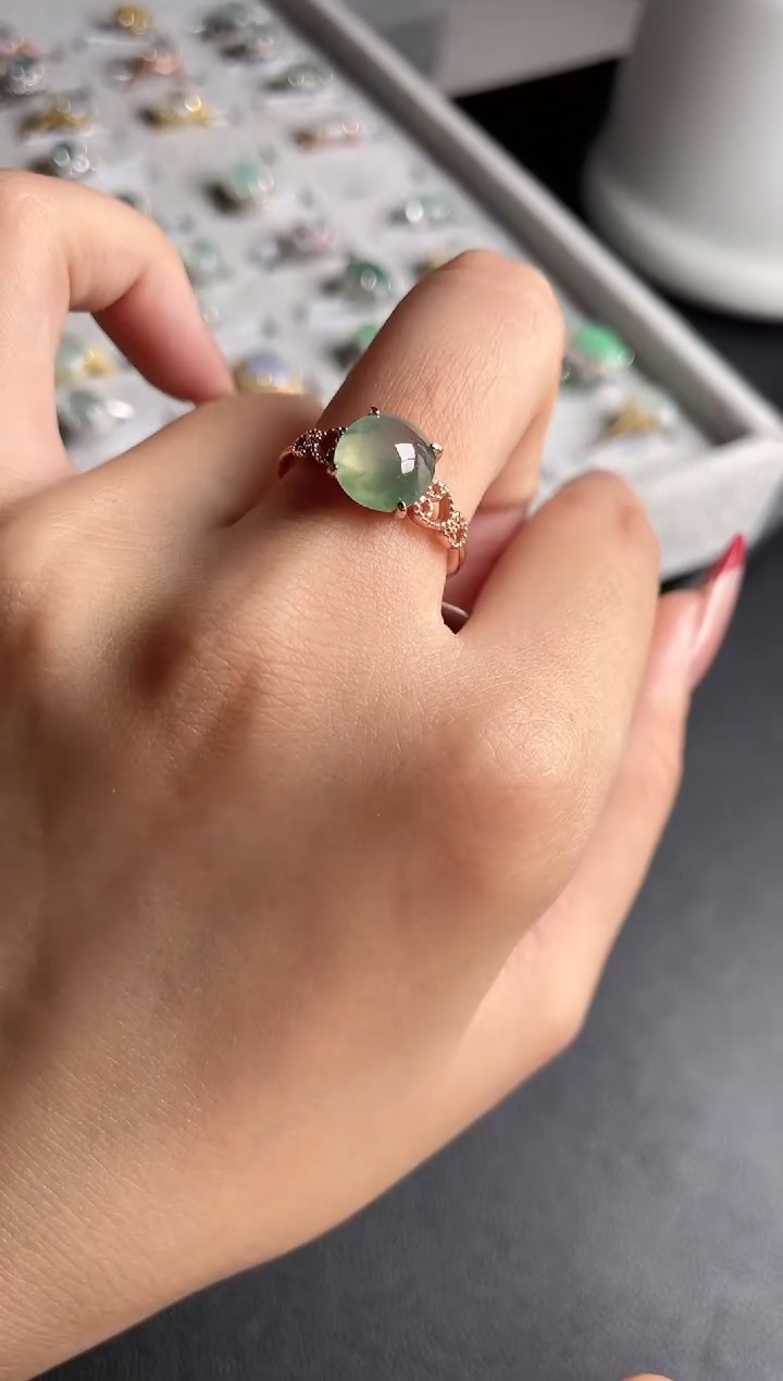 【闪购商品】翡翠戒指银S925镶嵌一物一证一礼盒