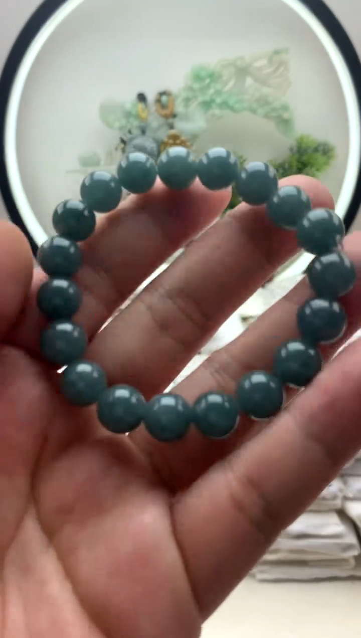 颈饰未镶嵌翡翠手串