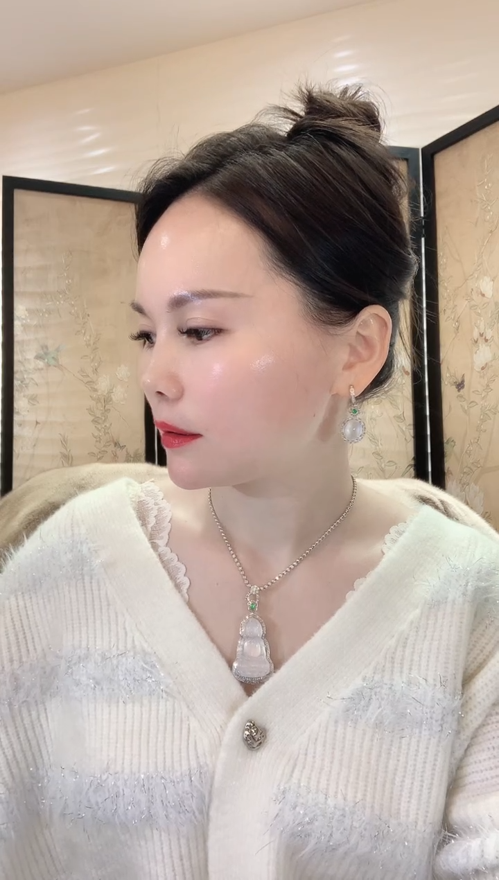 【闪购商品】翡翠耳饰18K金镶嵌C79  
