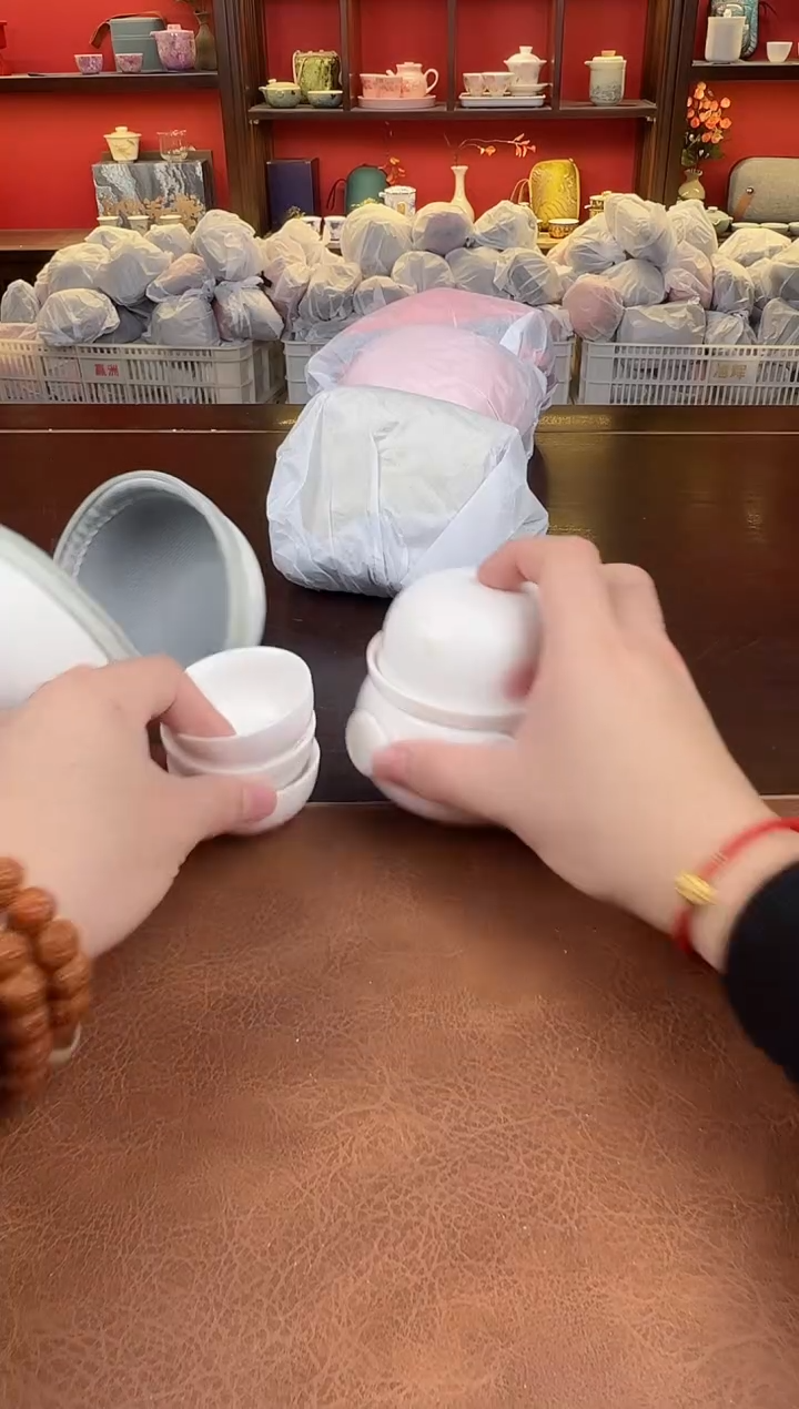 【闪购商品】屁桃111111111111111