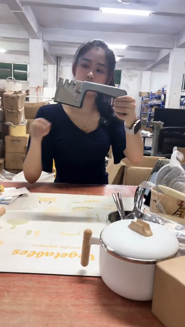 秒杀清仓微瑕产品，可能当过样品拍照