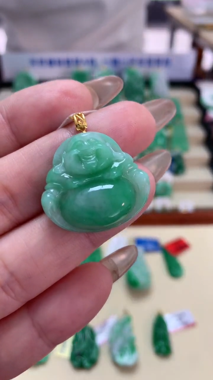 【闪购商品】翡翠吊坠(不含链)18K金镶嵌挂件