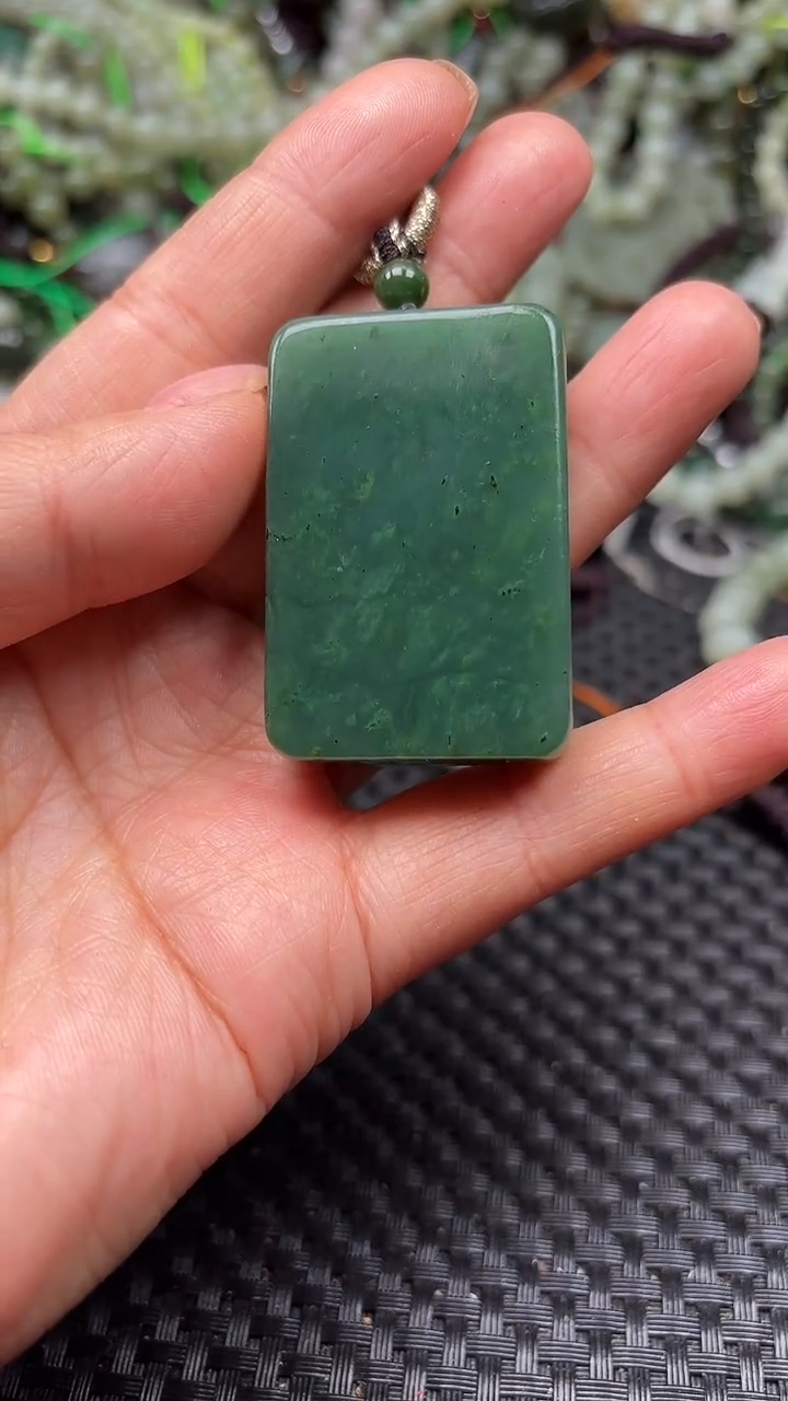 【闪购商品】和田玉颈饰未镶嵌.