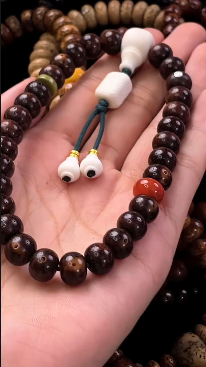 手串星月菩提精工级深珀苹果珠10*8手持