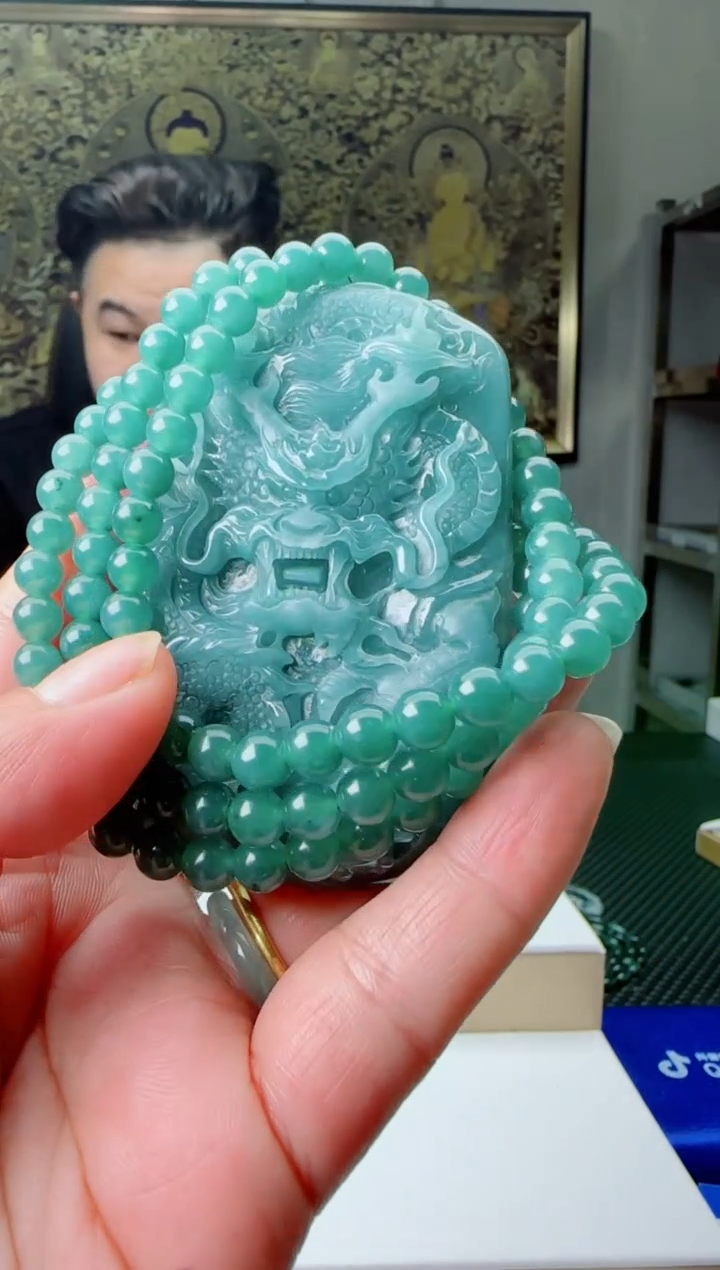 【闪购商品】翡翠颈饰未镶嵌1111111111