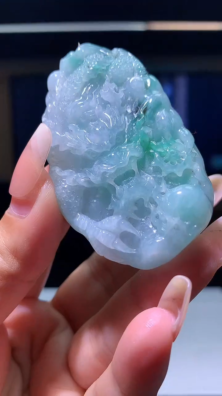 【闪购商品】定制翡翠未镶嵌1084xx-毛货挂件35