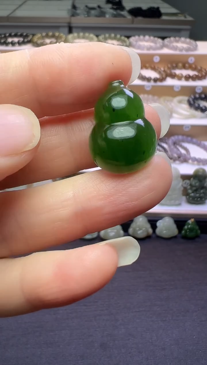 颈饰未镶嵌和田玉77号链接有包容约21*15*8