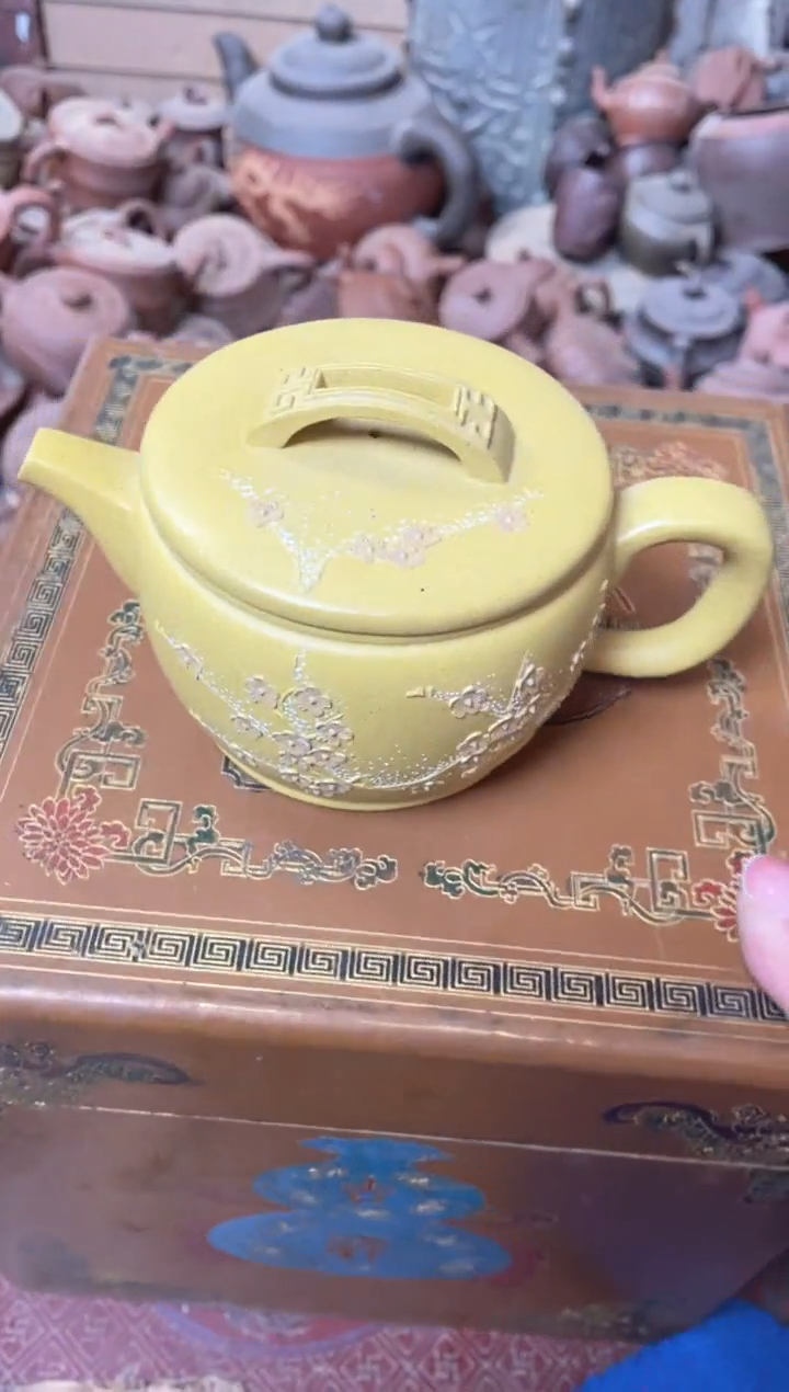 【闪购商品】黄龙山原矿全手紫砂壶