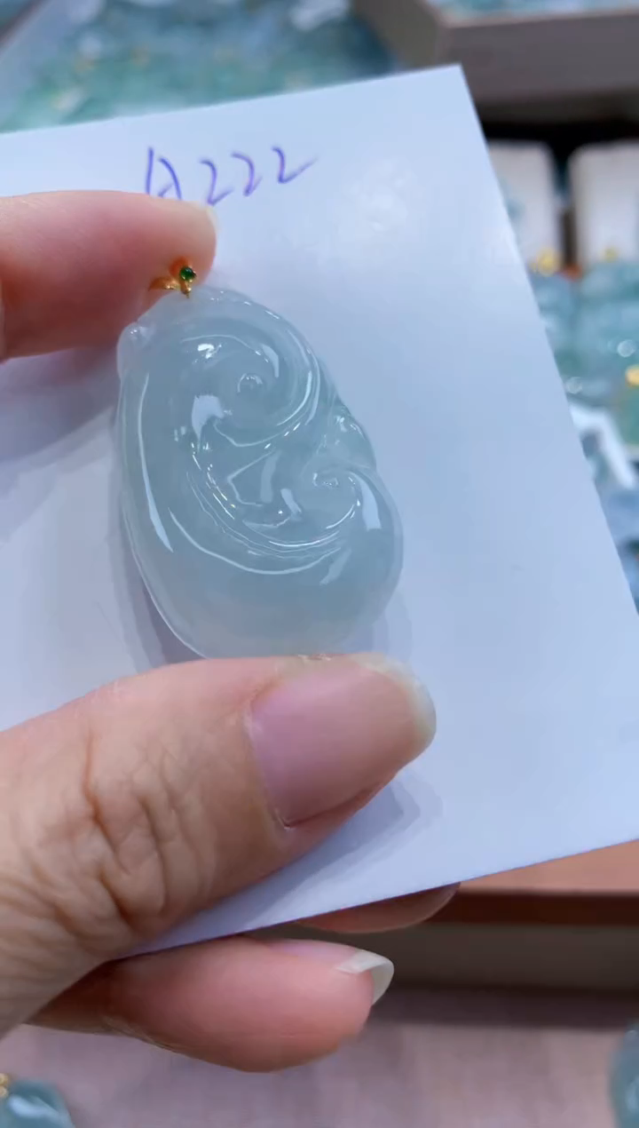 翡翠未镶嵌颈饰天然缅甸a货翡翠