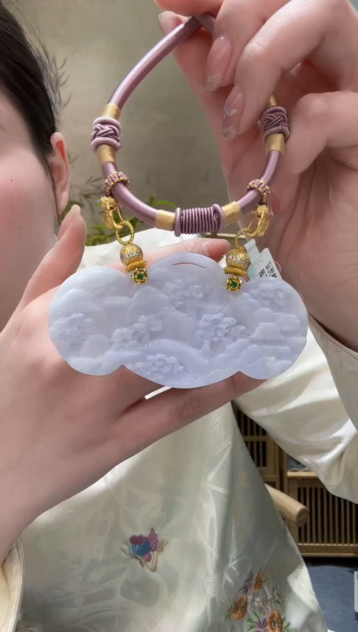 【闪购商品】翡翠颈饰未镶嵌吊坠