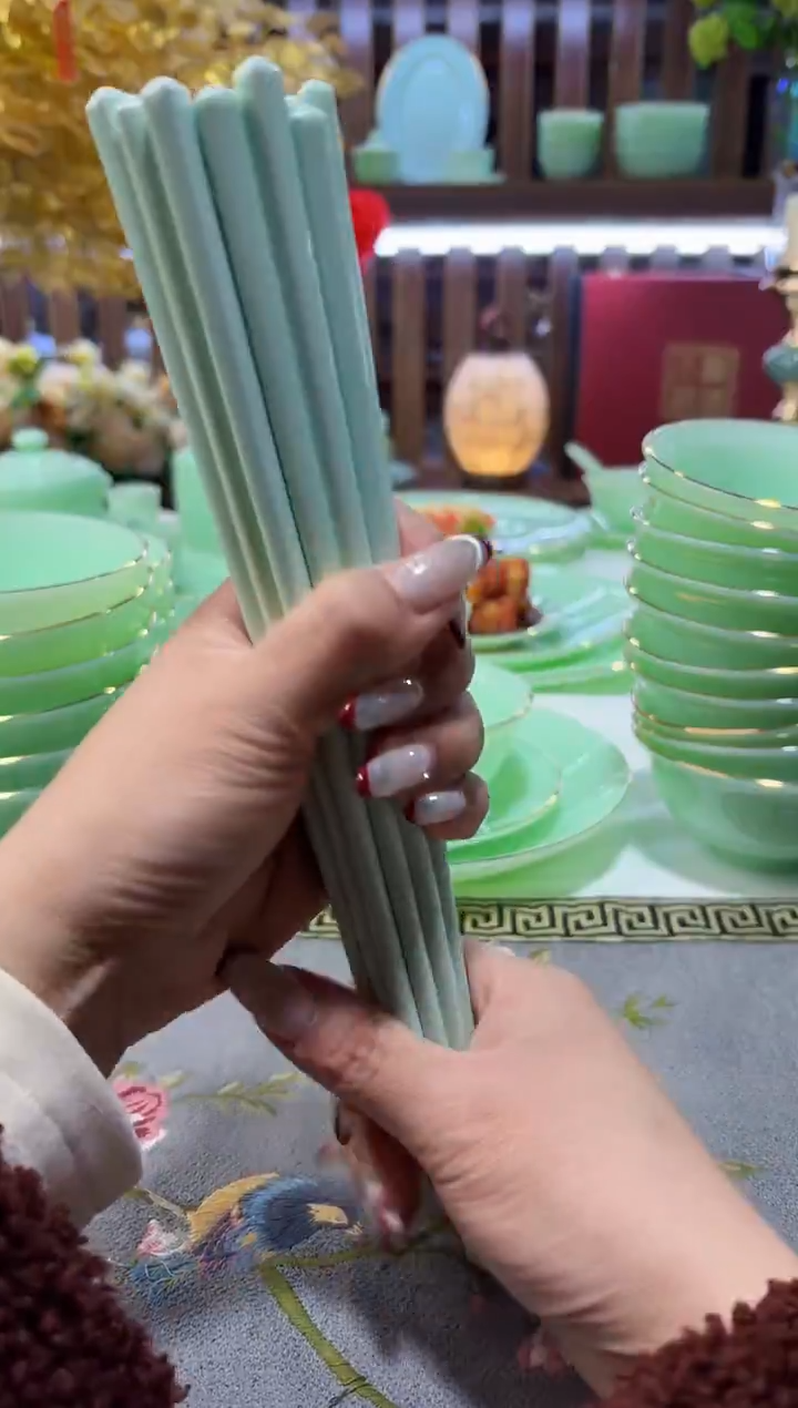 玉瓷筷子十双餐具