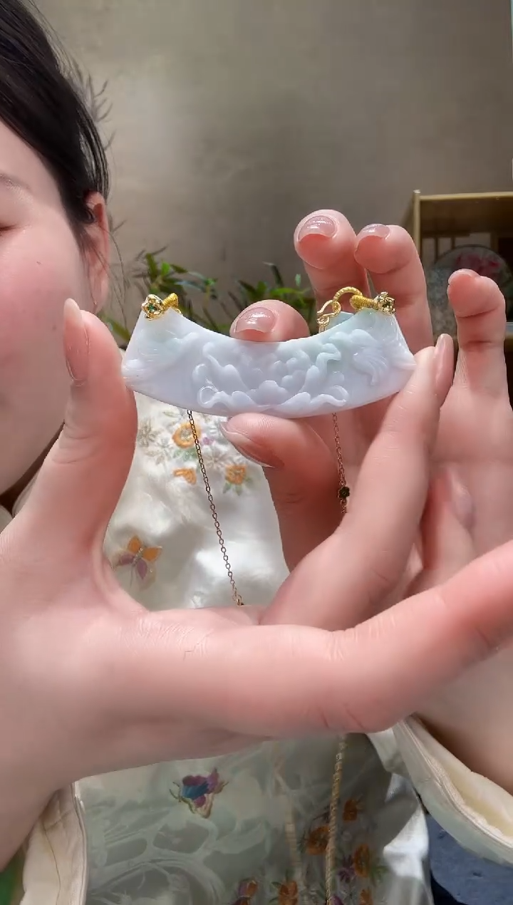 【闪购商品】翡翠颈饰未镶嵌吊坠