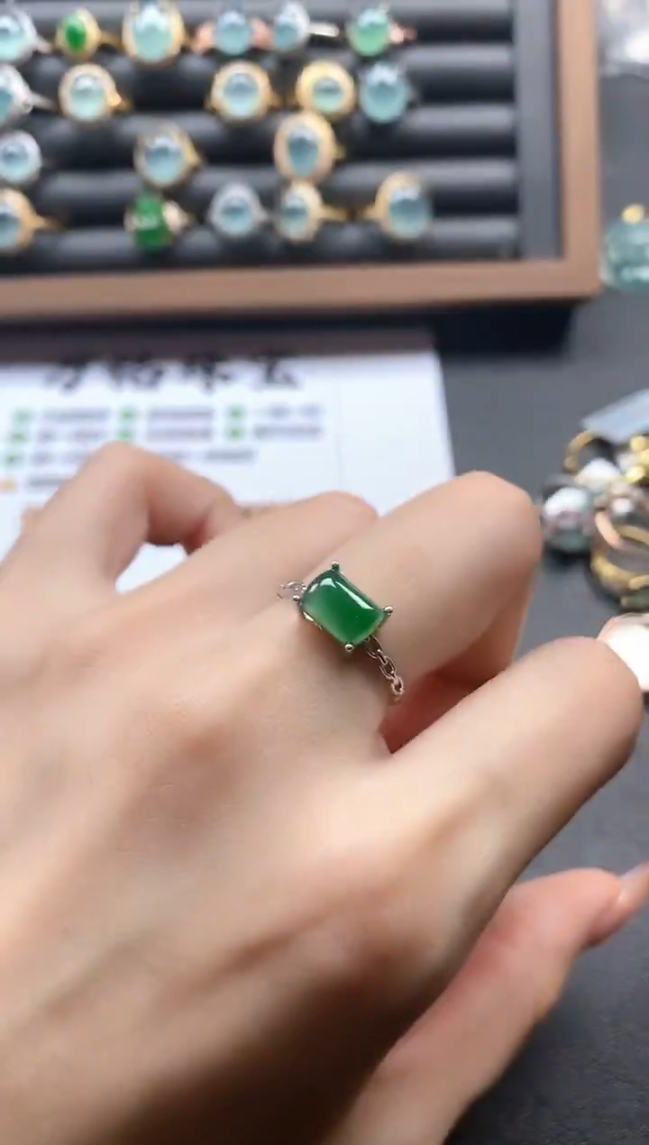 银S925镶嵌戒指翡翠51511