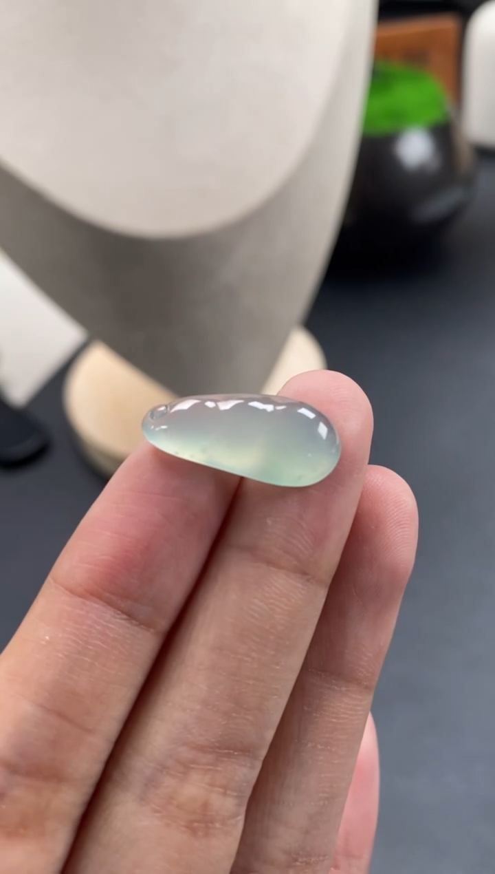 颈饰未镶嵌翡翠翡翠冰种福豆