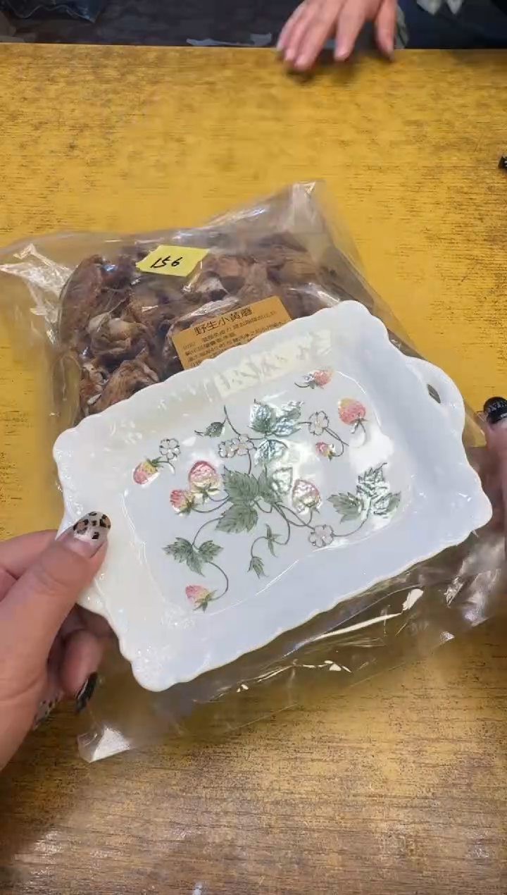 瓷器瓷器瑕疵破破156