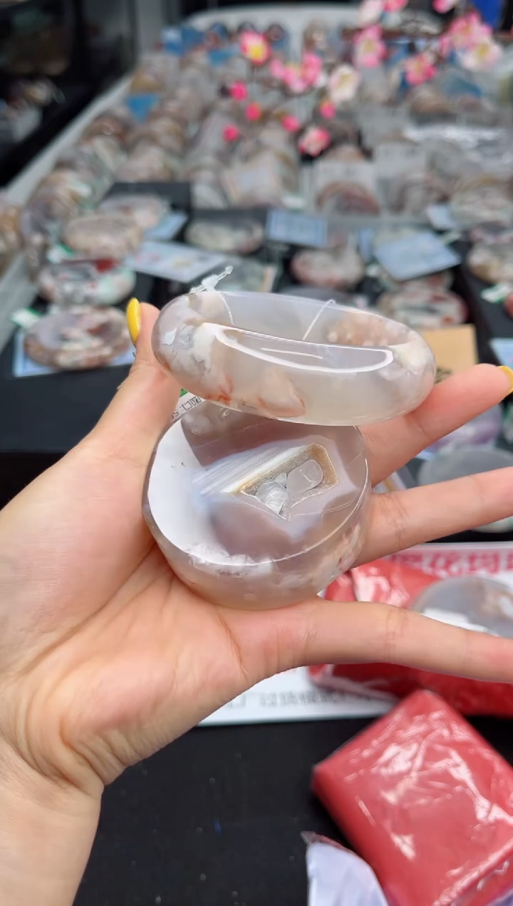 石英质玉未镶嵌手镯60圈口（赠送镯心）1600159