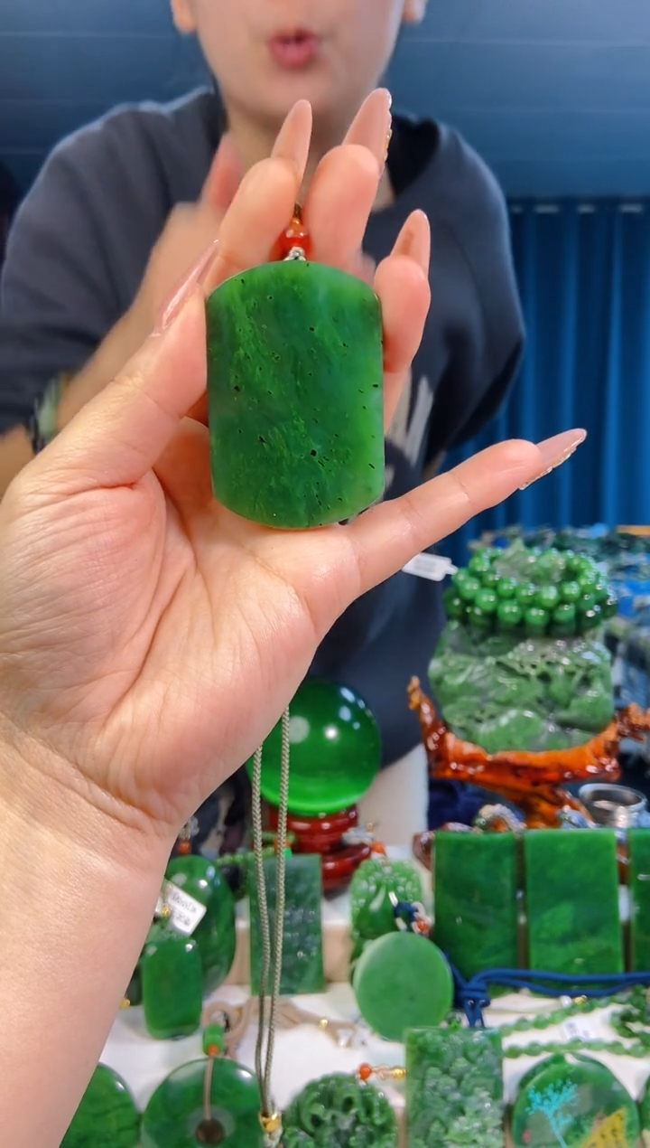 【闪购商品】和田玉挂件未镶嵌1