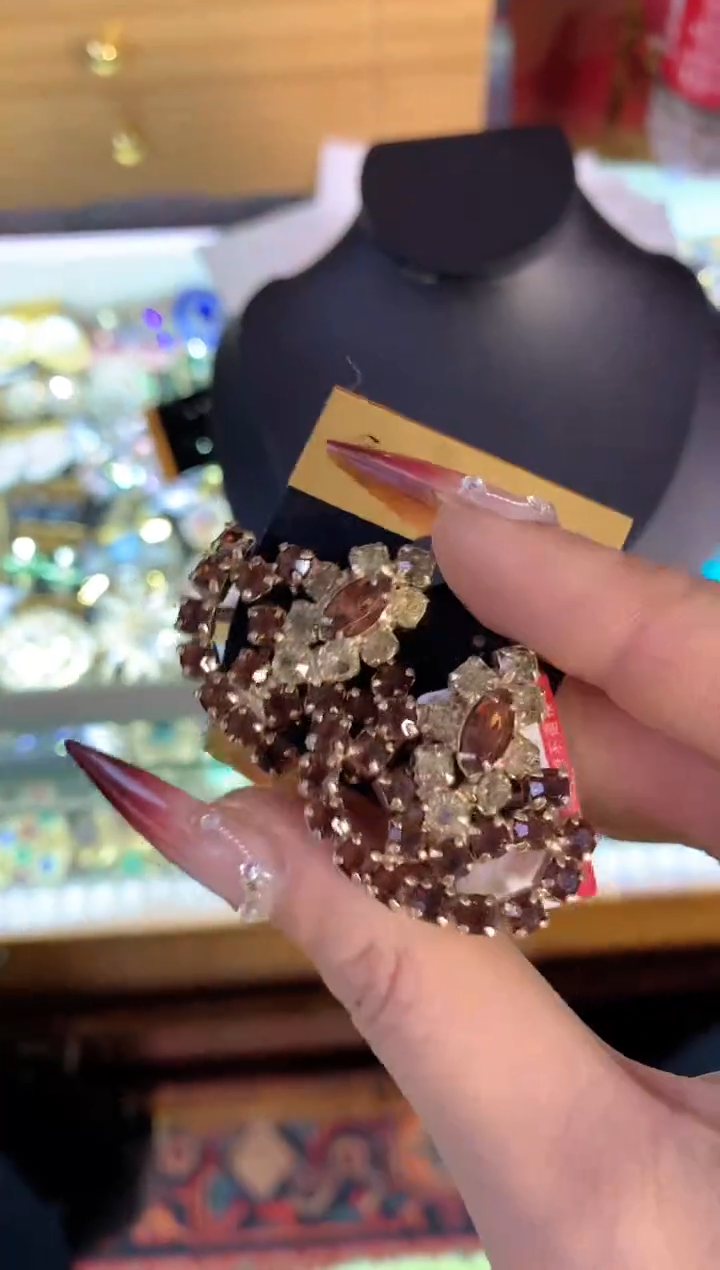 【闪购商品】瓷片楚楚中古珠宝甄选不退换