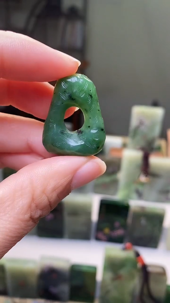 【闪购商品】和田玉挂件未镶嵌137