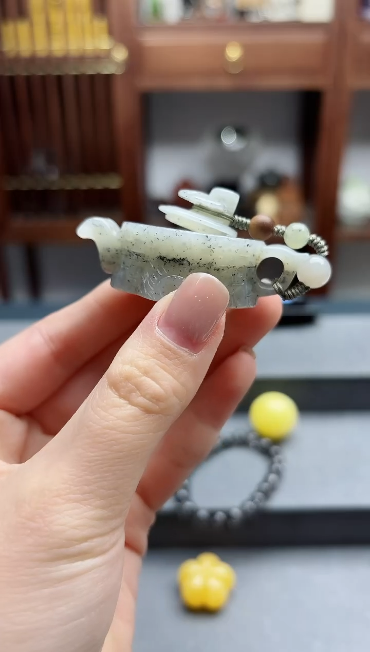 【闪购商品】和田玉颈饰未镶嵌和田玉把把壶摆件HX