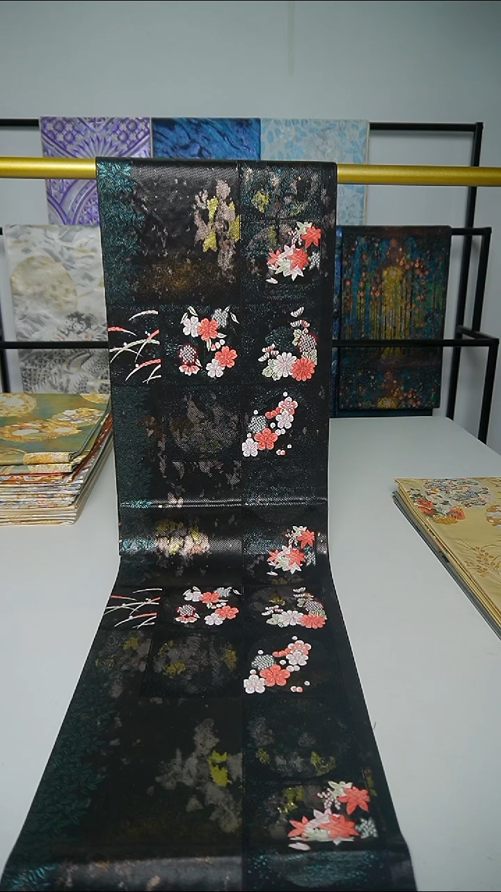 织绣织锦20彩箔花卉