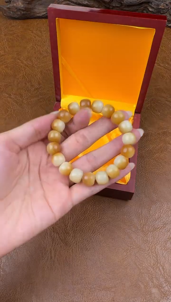 墨韵阁文玩炭烧菩提链接-@@ys1566