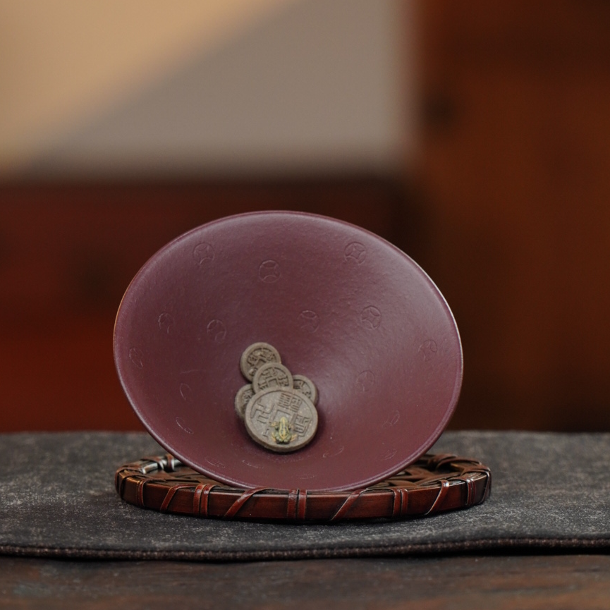 手工杯 | 宜兴紫砂 老紫泥（呱呱来财）紫砂斗笠杯