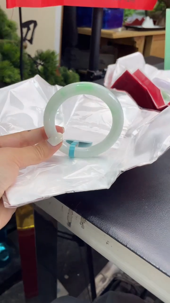 【闪购商品】翡翠手镯未镶嵌10翡翠手镯