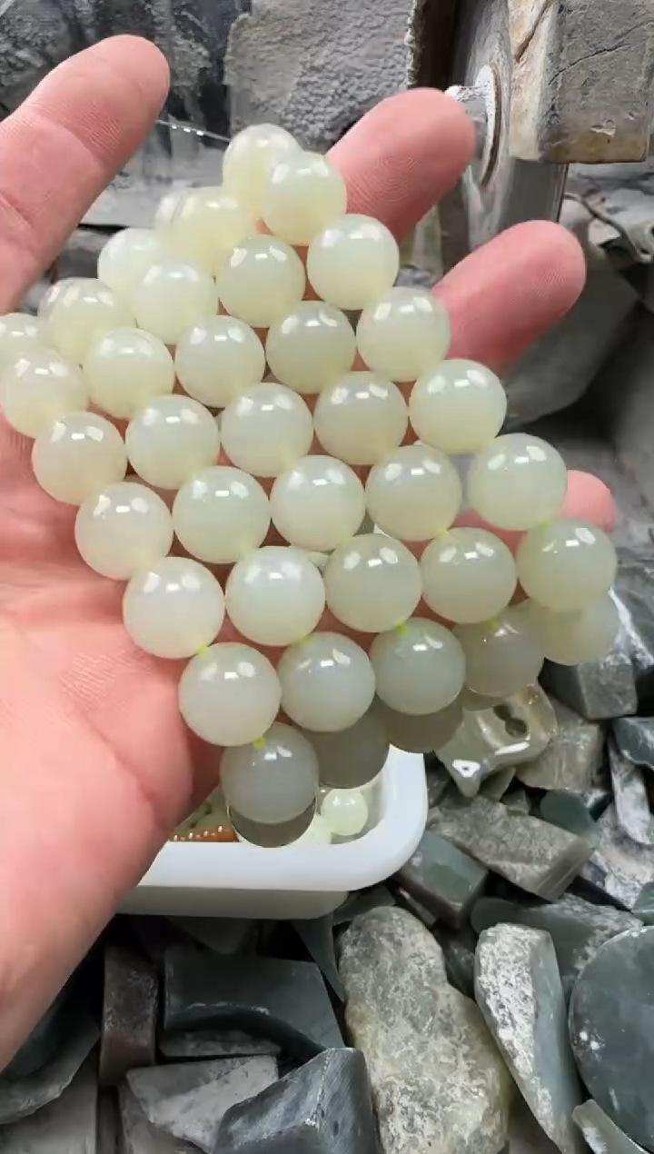 【闪购商品】和田玉颈饰未镶嵌手串多样性 拍一发一件