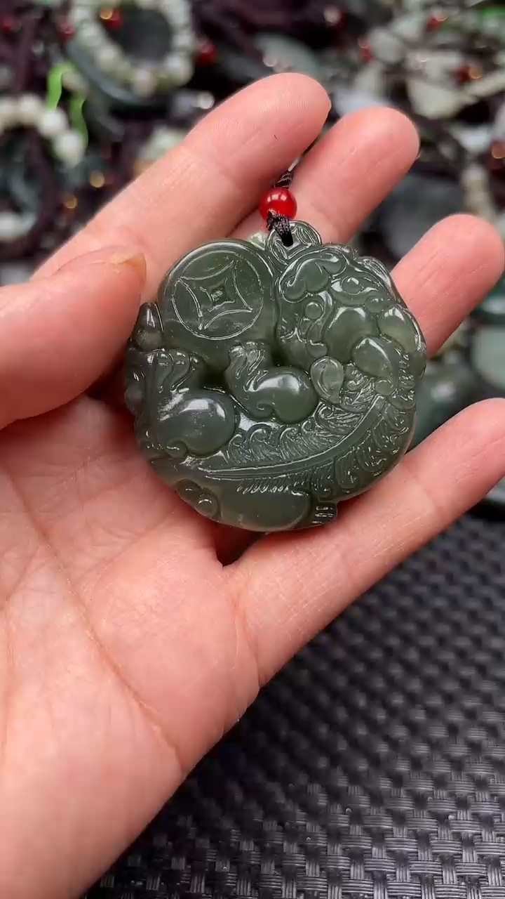 【闪购商品】和田玉颈饰未镶嵌1