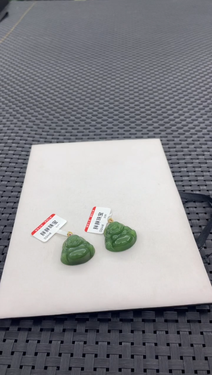 和田玉佛公18K金镶嵌（多样性发一件）D2448